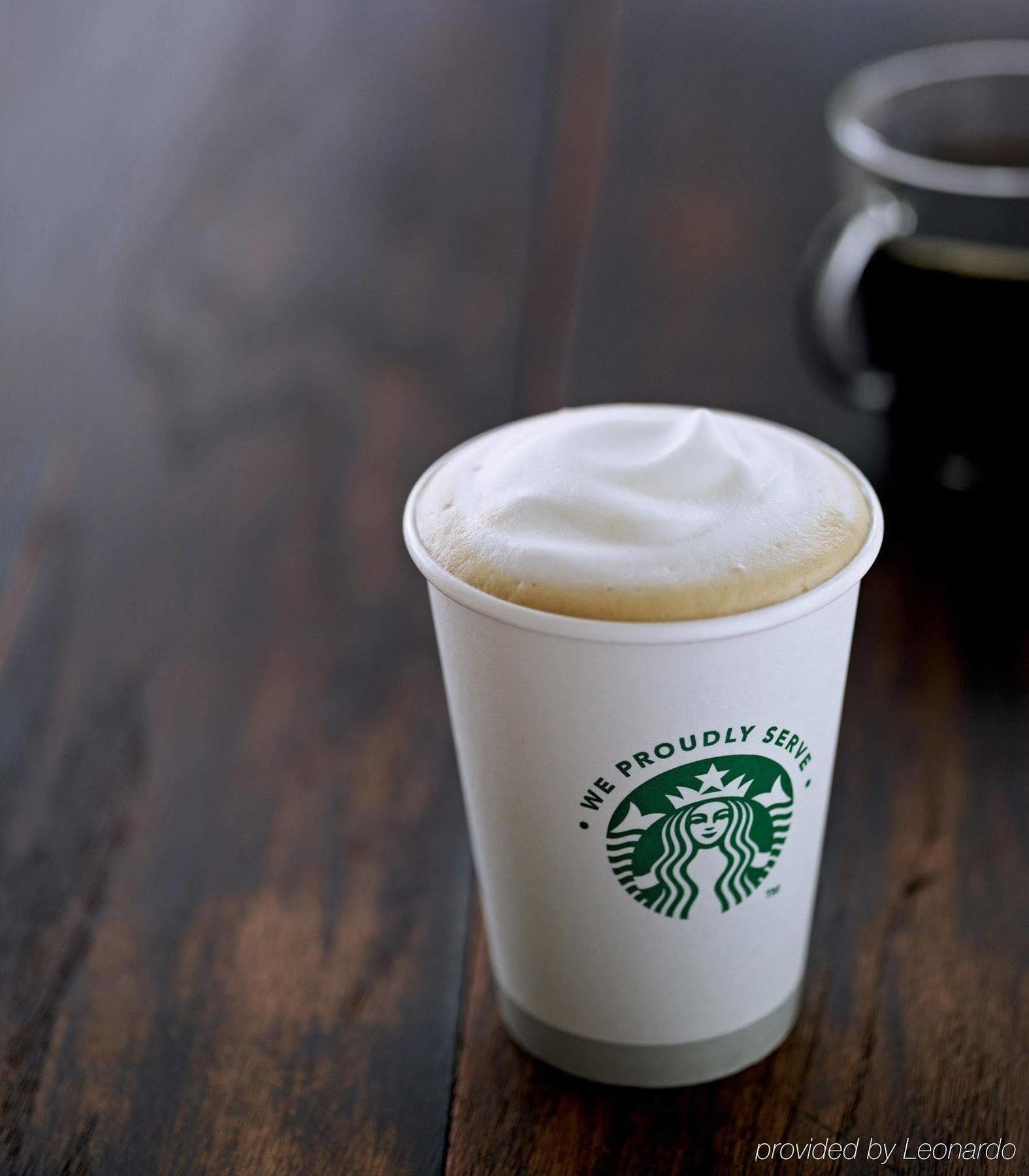 ホテル コートヤード ウィリアムスバーグ ブッシュ ガーデンズ エリア ウィリアムズバーグ エクステリア 写真